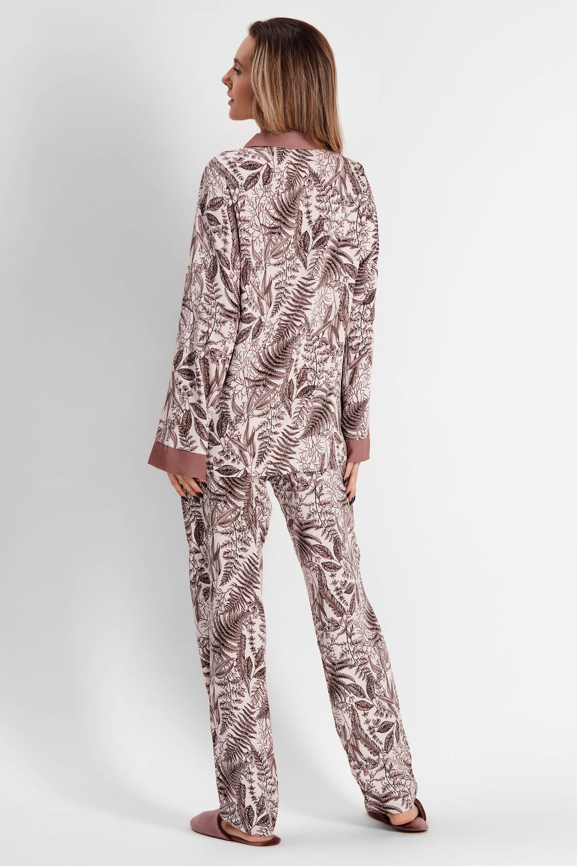 6211-7 Комплект женский (жакет и брюки)